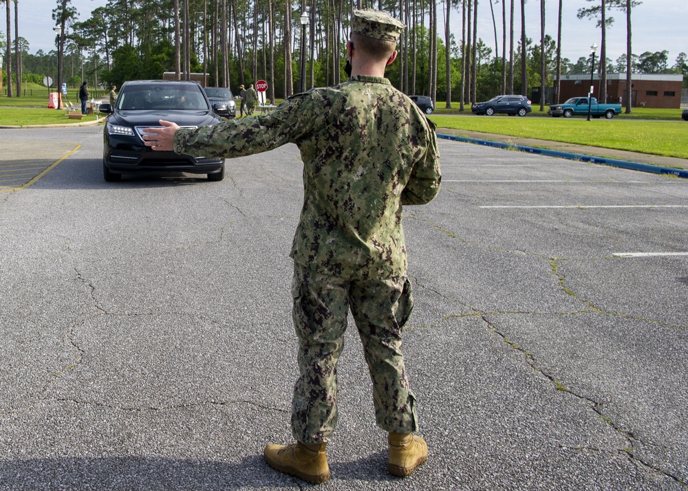 Naval Hospital Pensacola Conducts a Drive-thru COVID-19 Vaccination Clinic