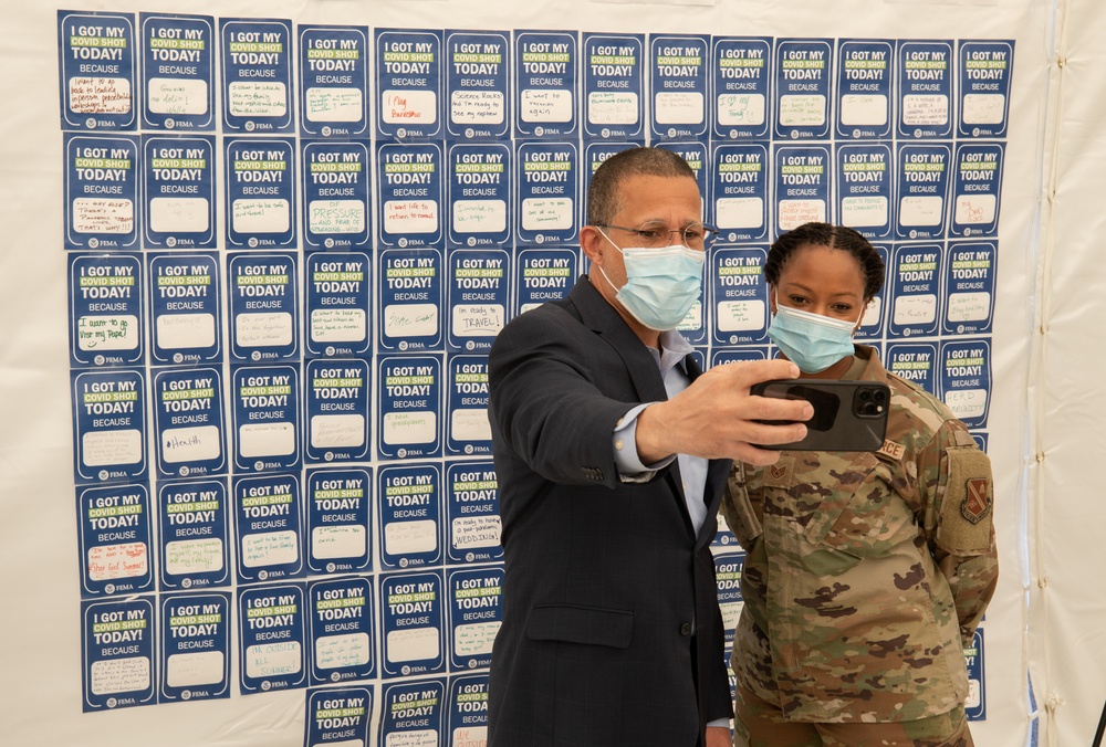Congressman Brown visits service members assisting FEMA at the Greenbelt Metro CVC