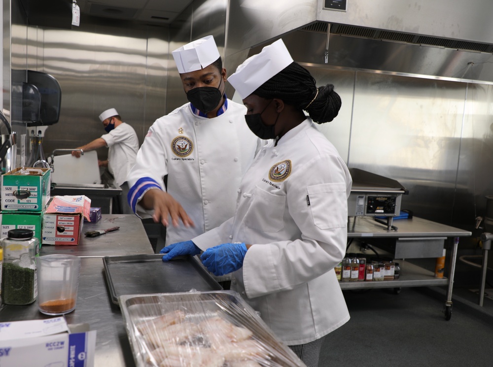 NAVSUP FLC Jacksonville Navy Food Management Team resumes in-person training