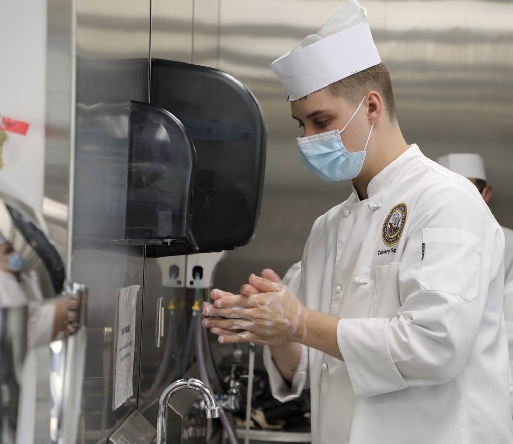 NAVSUP FLC Jacksonville Navy Food Management Team resumes in-person training