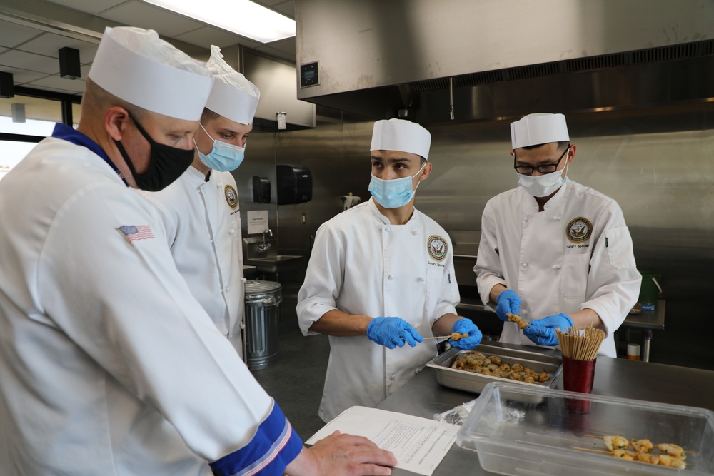 NAVSUP FLC Jacksonville Navy Food Management Team resumes in-person training