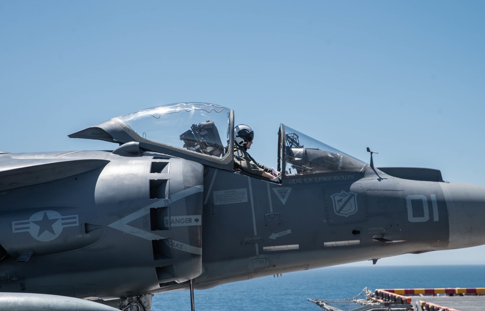 11th MEU Conducts Harrier Flight Operations aboard USS Essex