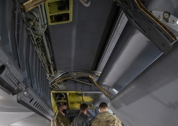101st and 134th Collaborate on Inventive KC-135 Repairs