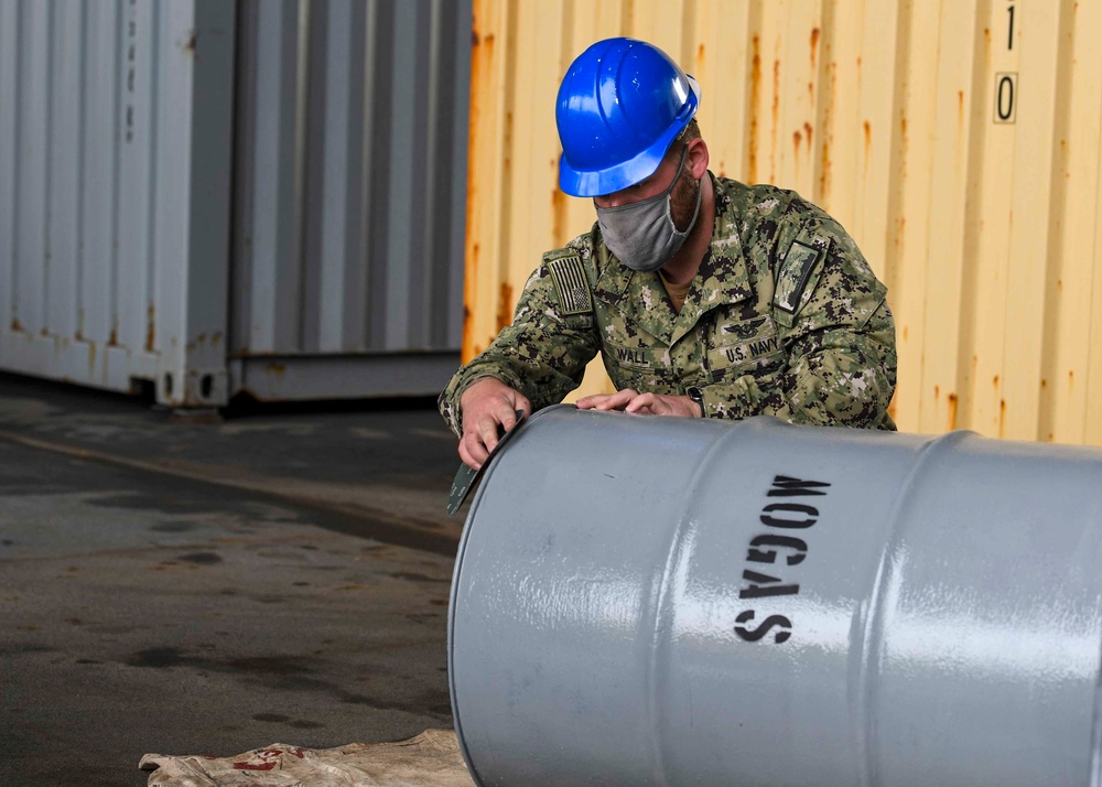 USS Hershel &quot;Woody&quot; Williams maintenance in Croatia