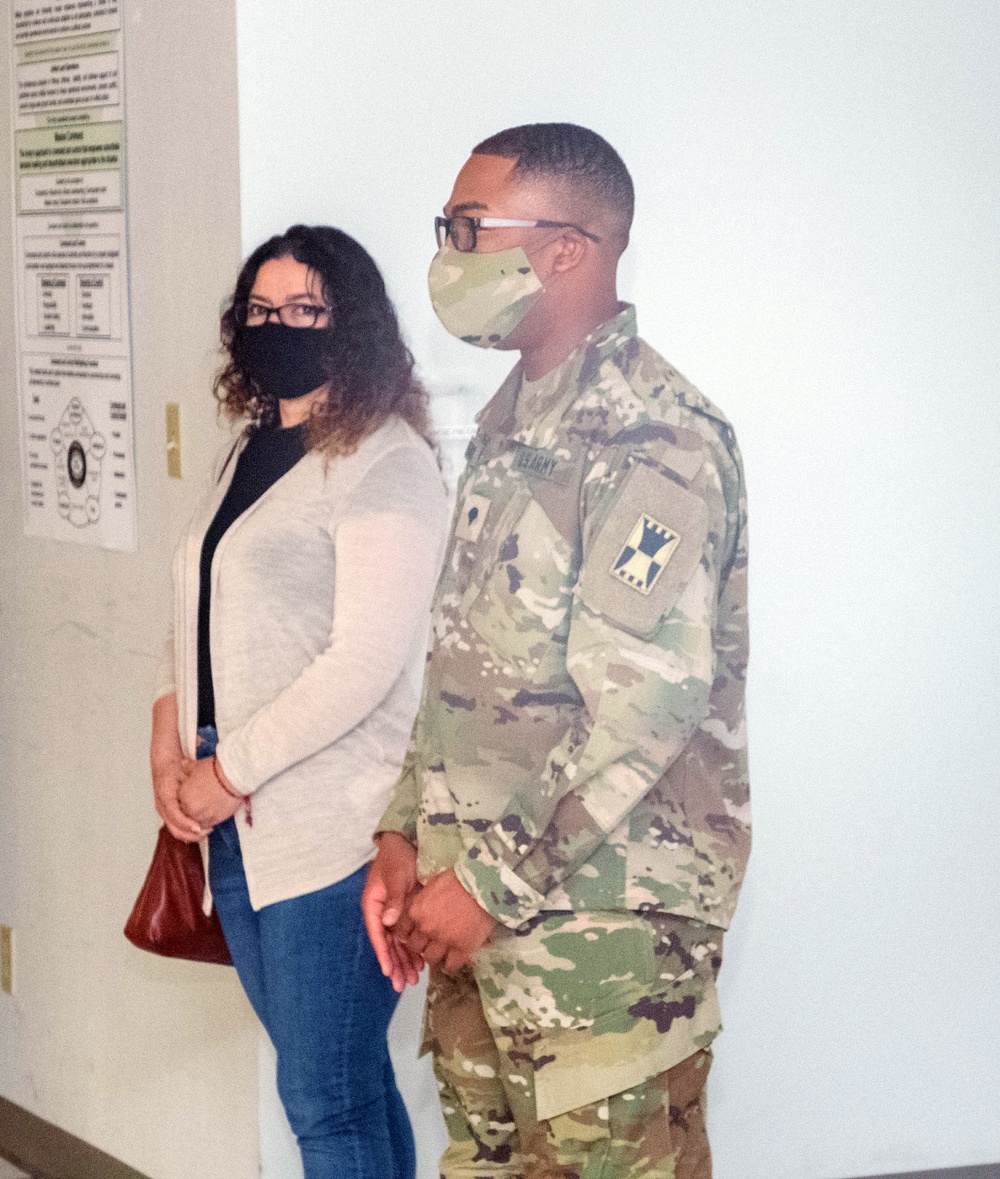 Cape Girardeau, Missouri native and 647th Regional Support Group (Forward) Soldier re-enlists in the United States Army Reserve