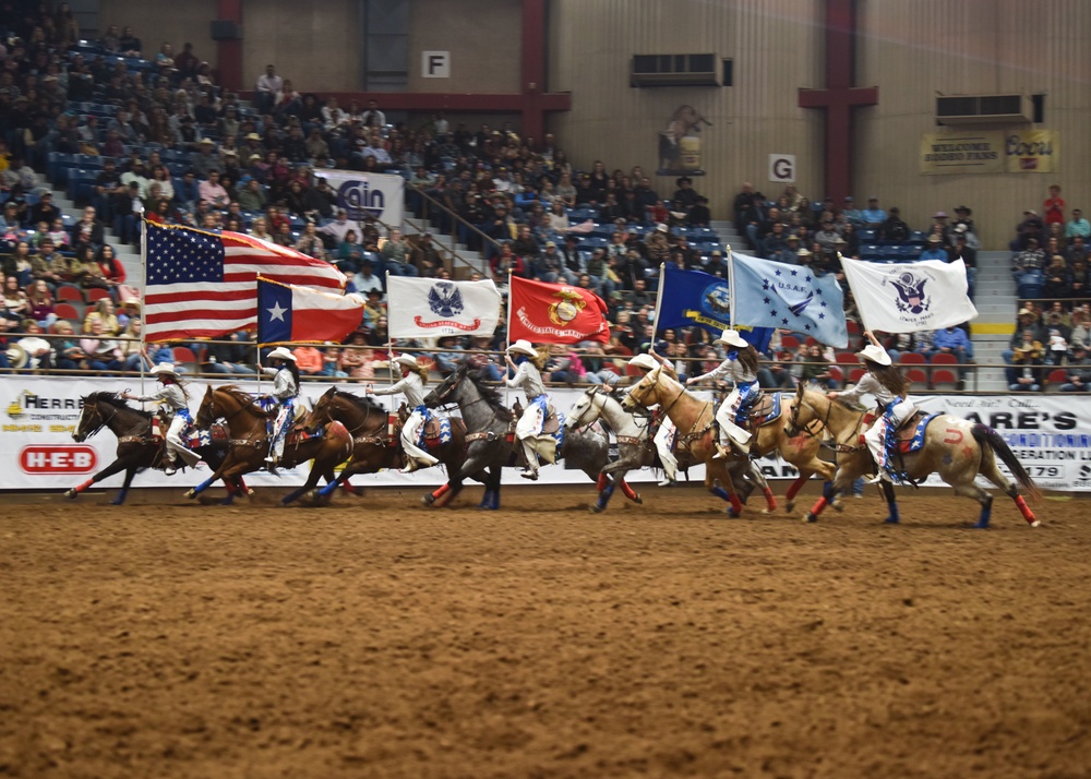 San Angelo rodeo honors military members