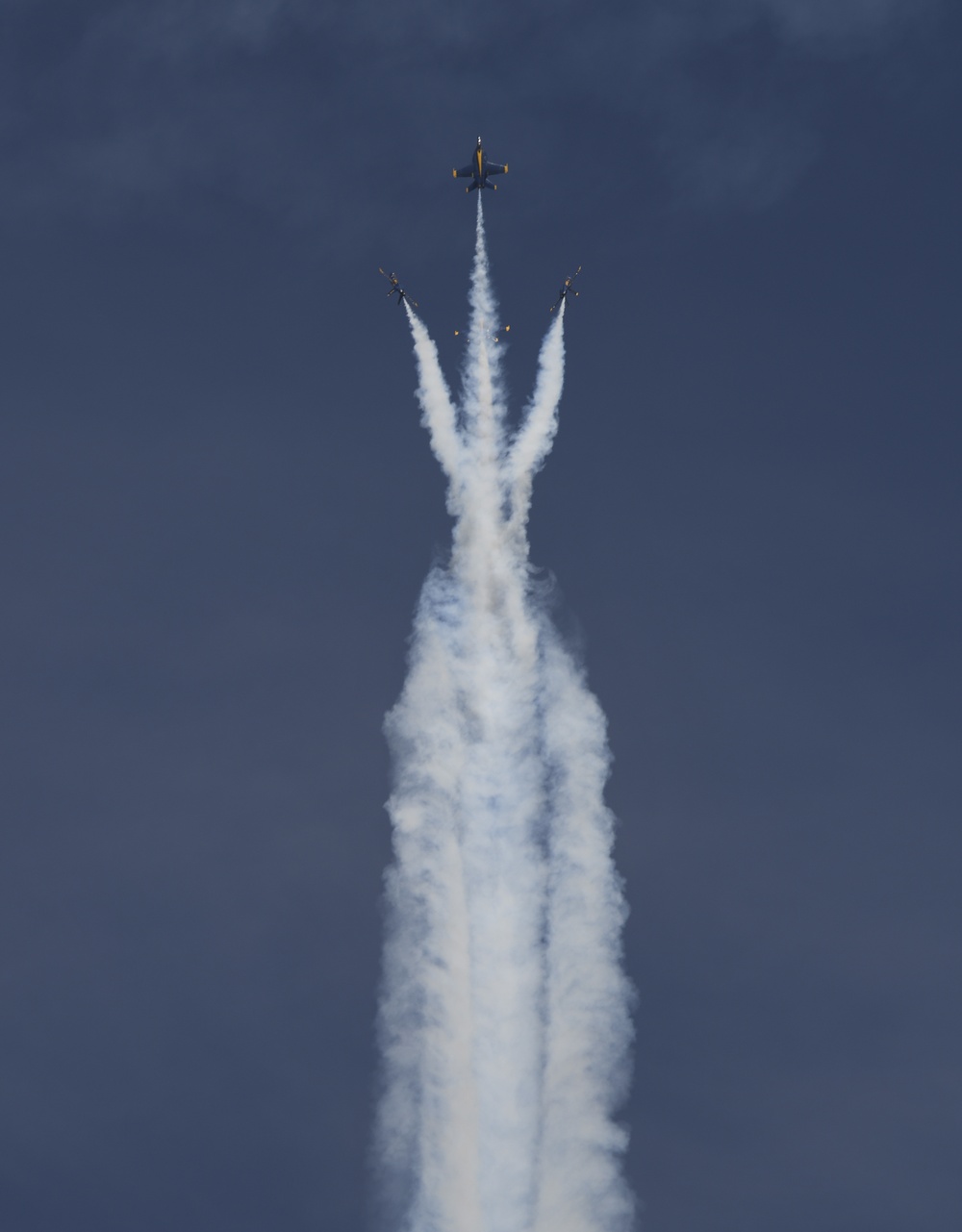 DVIDS Images Blue Angels perform during Wings Over South Texas Air