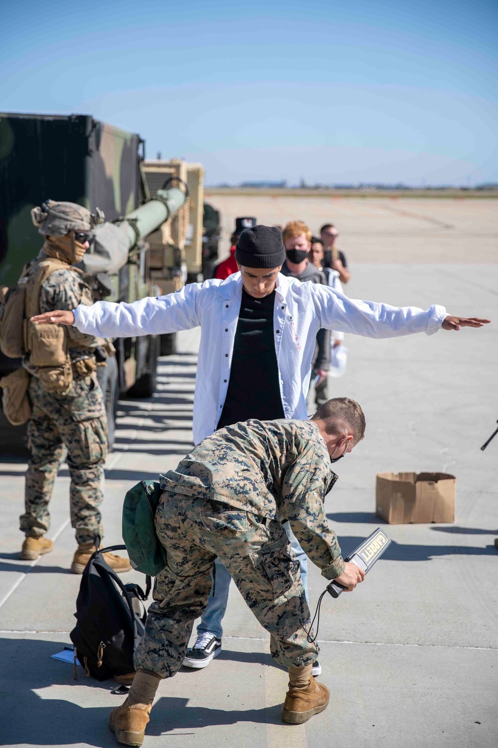 11th MEU Marines Conduct Evacuation Control Center Training Ashore