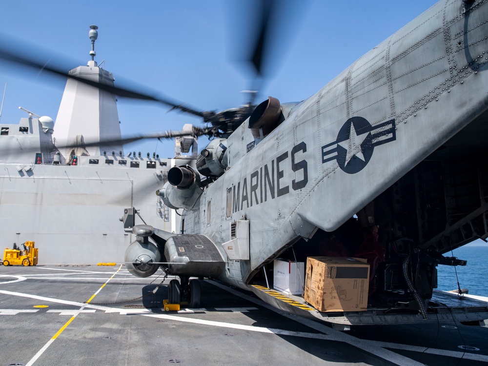 VMM-165 (Rein.) conducts flight ops aboard USS Portland