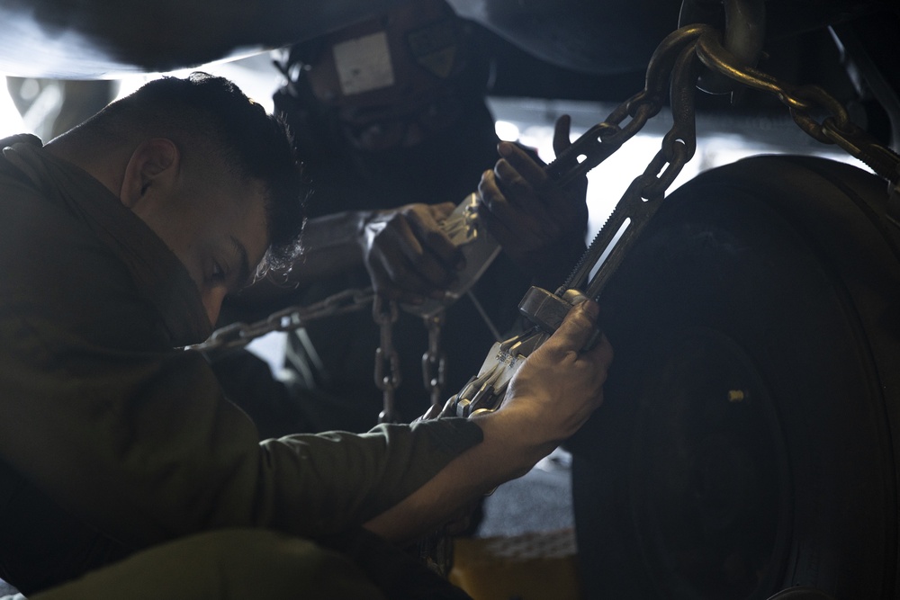 VMM-165 (Rein.) conducts flight ops aboard USS Portland