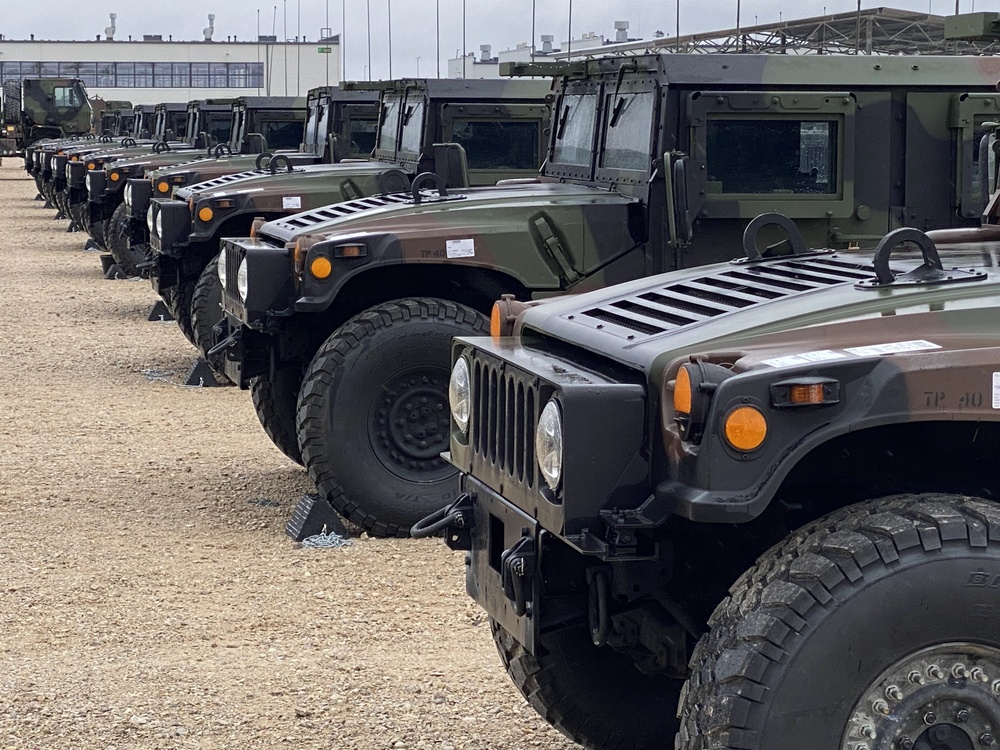 APS-2 equipment, vehicles issued to units in Estonia for DEFENDER-Europe 21