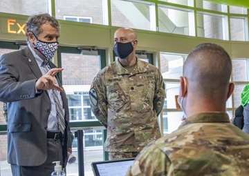 U.S. Senator Sherrod Brown visits Cleveland Community Vaccination Center