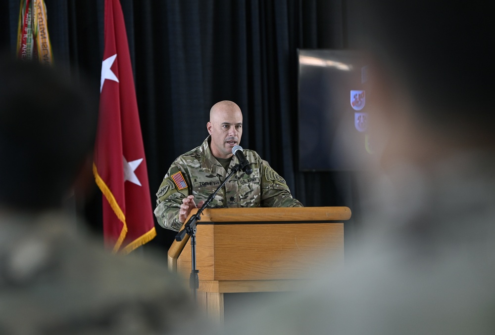 Special Forces Students Don Green Berets at Ceremony