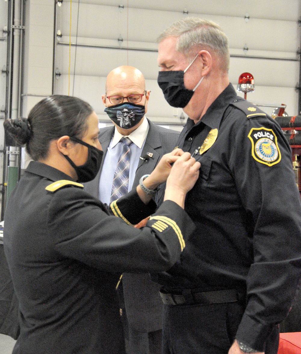 Carson’s police chief retires after 42 years