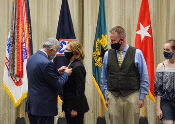 Sydney Smith Inducted as ALU President