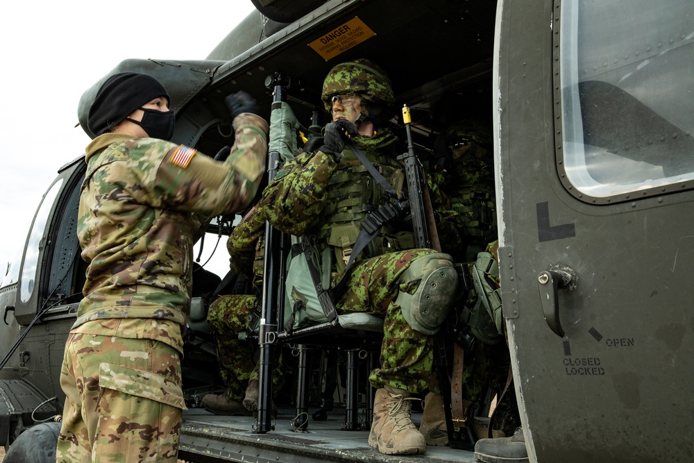 US, EDL Soldiers conduct cold load training