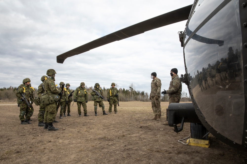 US, EDL Soldiers conduct cold load training