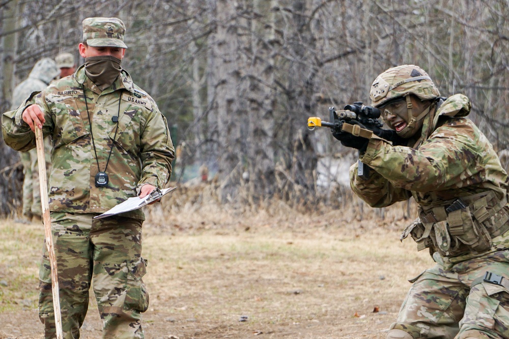 Spartan Paratroopers Test for Expert Soldier and Infantry Badges