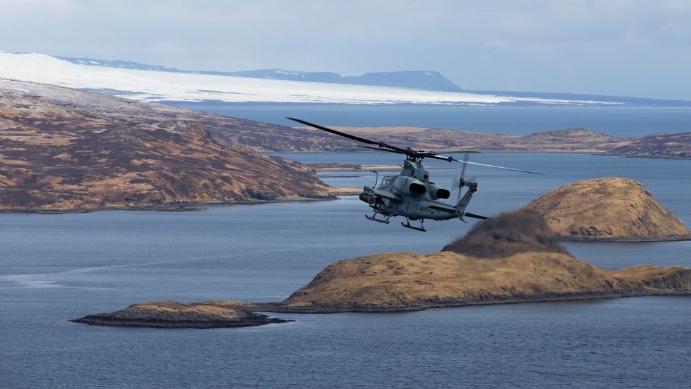 USS Somerset, USS San Diego, 15th MEU arrive in Alaska for Northern Edge 21