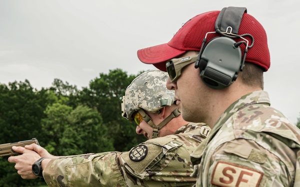 Texas Military Department host Region V Best Warrior Competiton