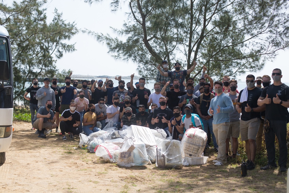 Marines with BLT 3/4 help clean Okinawa