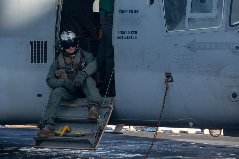 15th MEU Marines depart USS Makin Island during Northern Edge 21