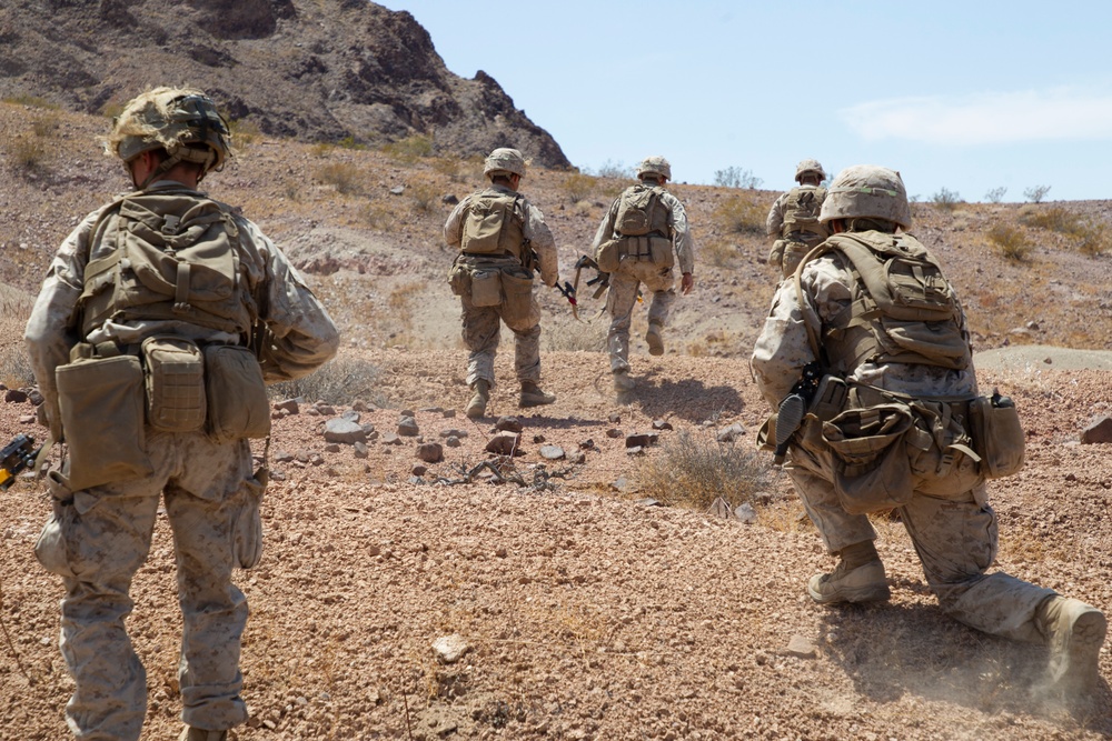 2/8 Marines conduct MWX