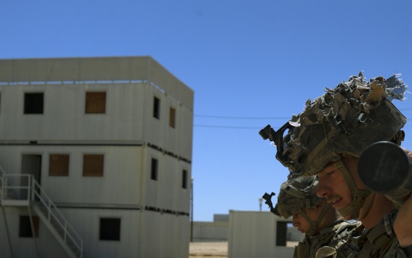 3rd Battalion, 7th Marines Mortarmen during MWX.