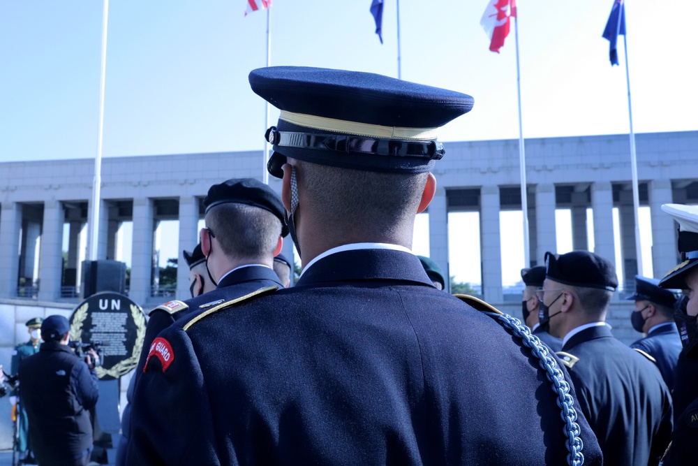 UNC watch the memorial ceremony during Turn Toward Busan