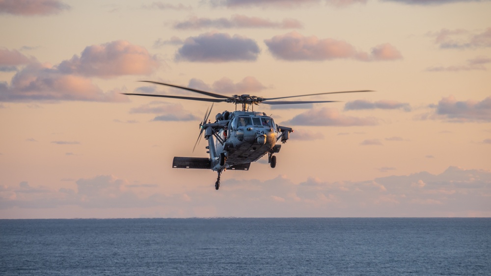 USS Iwo Jima Conducts Ammo Transfer