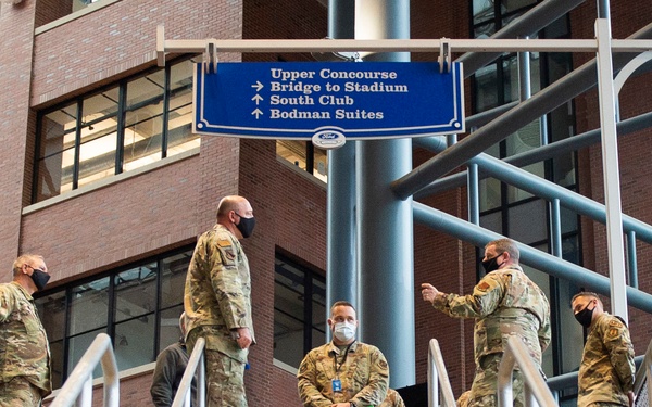 Col. Miller Visits Deployed Airmen in Detroit, Michigan
