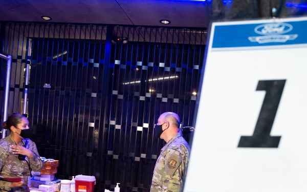 Col. Miller Visits Deployed Airmen in Detroit, Michigan