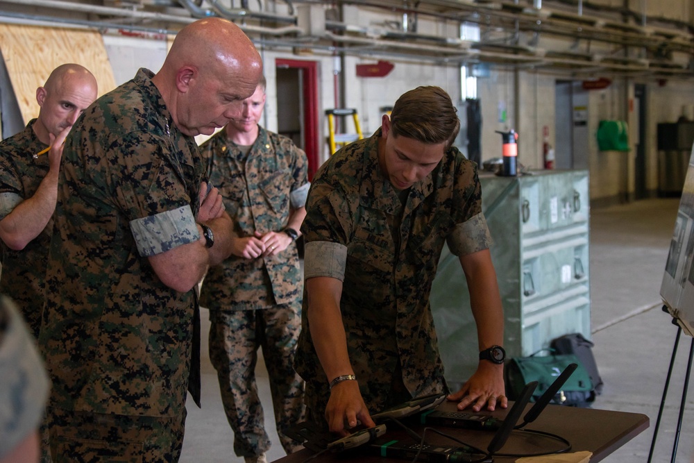 General Berger visits 2d Marine Division