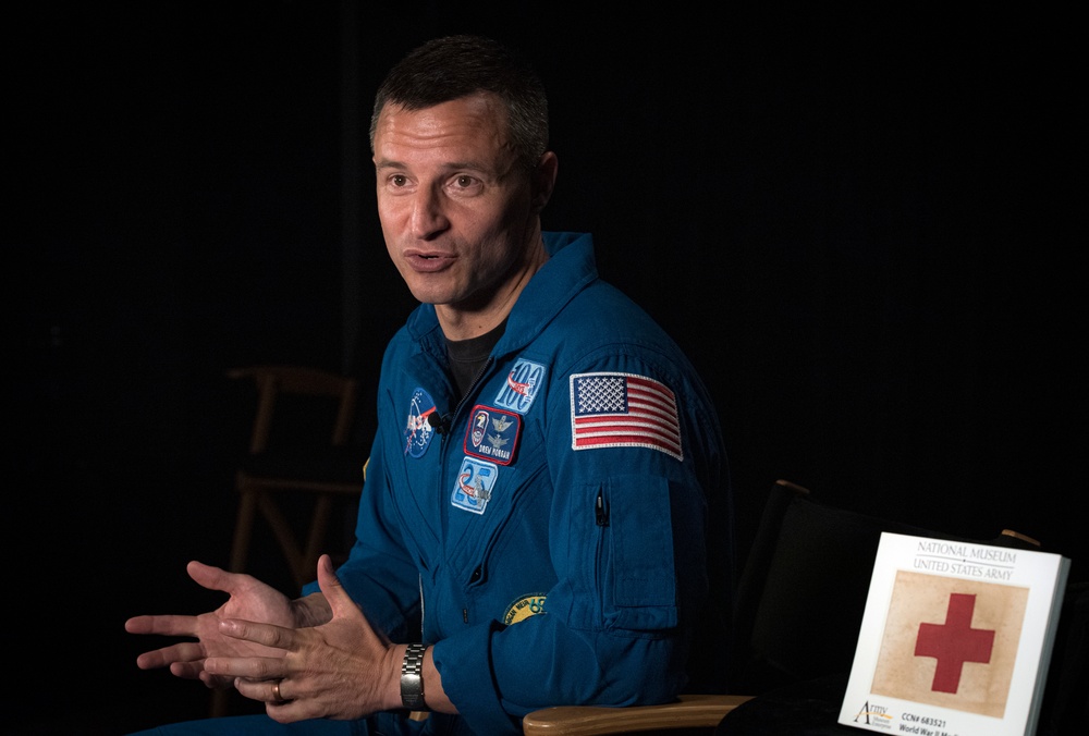 Army astronaut to return WWII relic after nine-month space mission