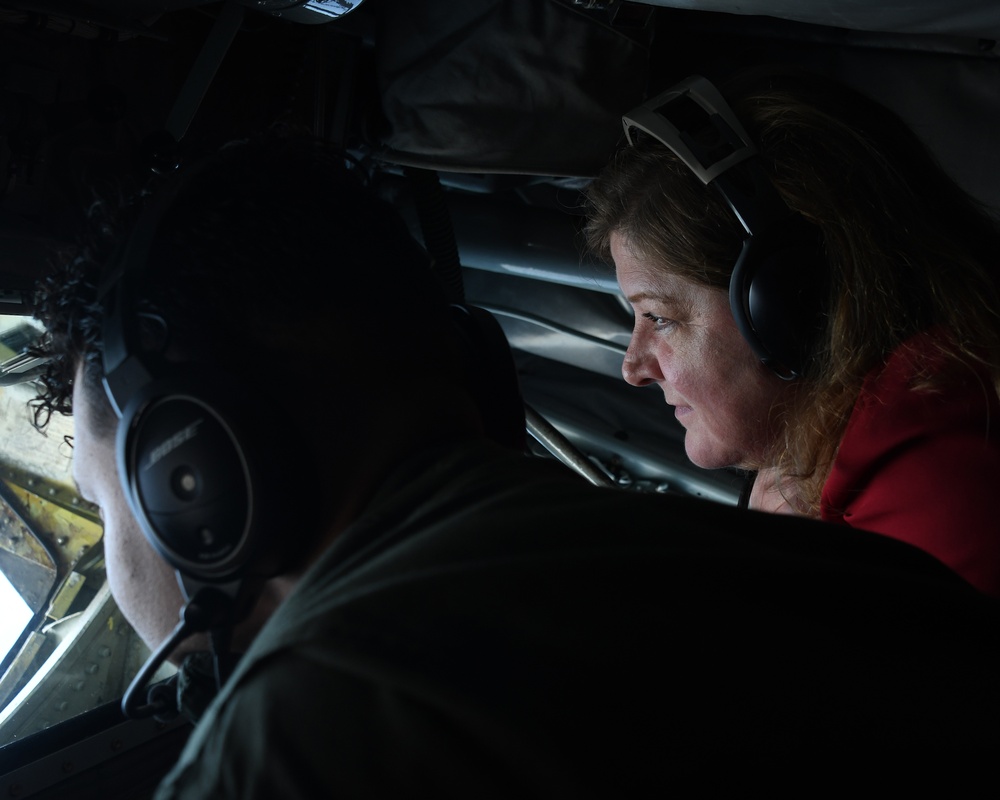 Congressional staff members participate in 459th ARW refueling mission
