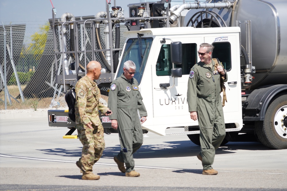 California National Guard Senior Leadership visits Aerial Firefighting recertification training