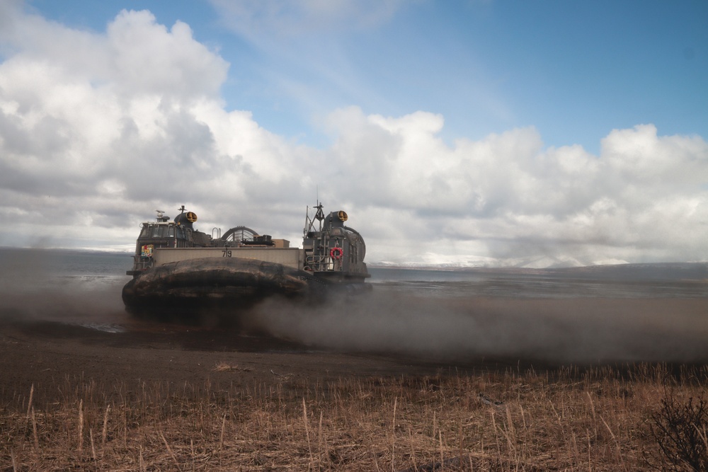 15th MEU Marines, Sailors arrive at Cold Bay, Alaska for Northern Edge 2021