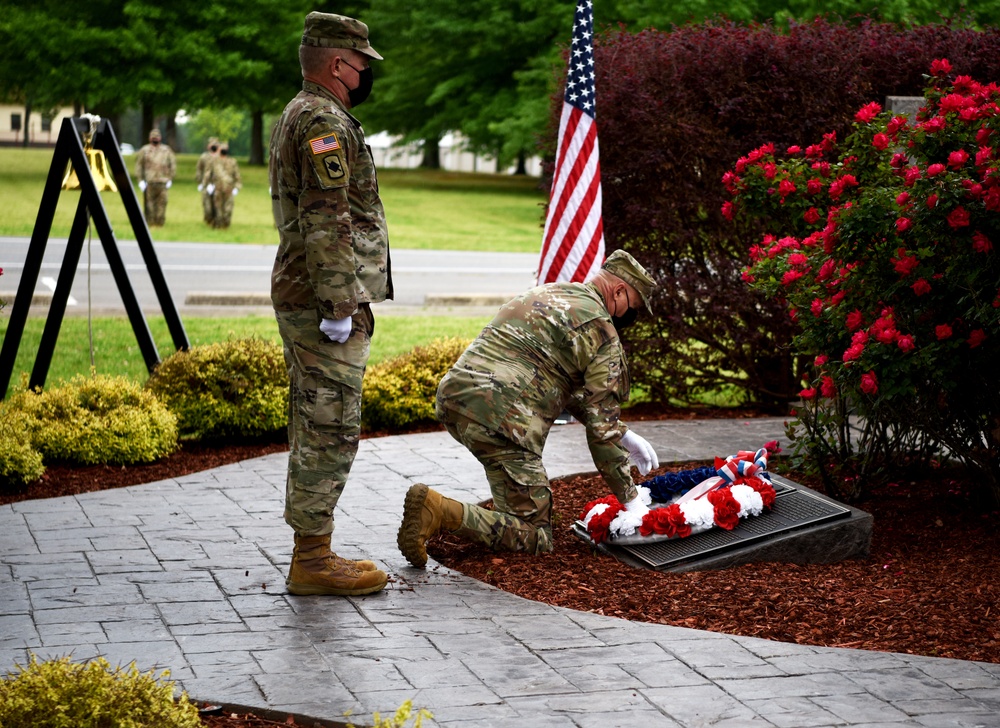 Arkansas National Guard conducts fallen soldier memorial ceremony