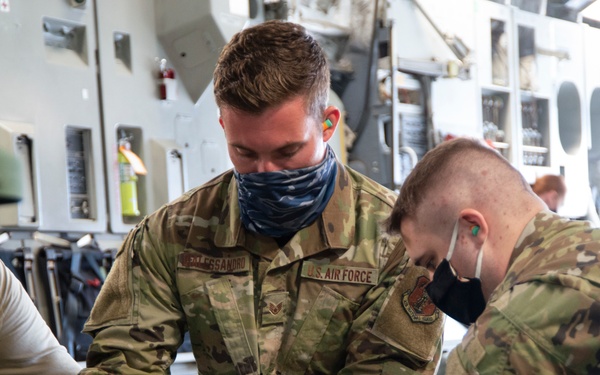 Delaware, West Virginia Air Guard units team up for cargo exercise