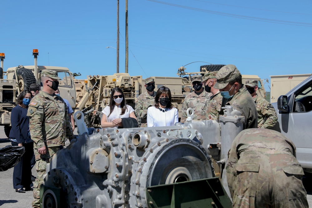 Congressional Delegation visits Fort Hood May 2021