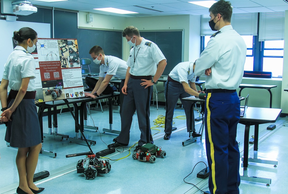 Capstone team receives 2021 Clark Award for robotics research on Projects Day