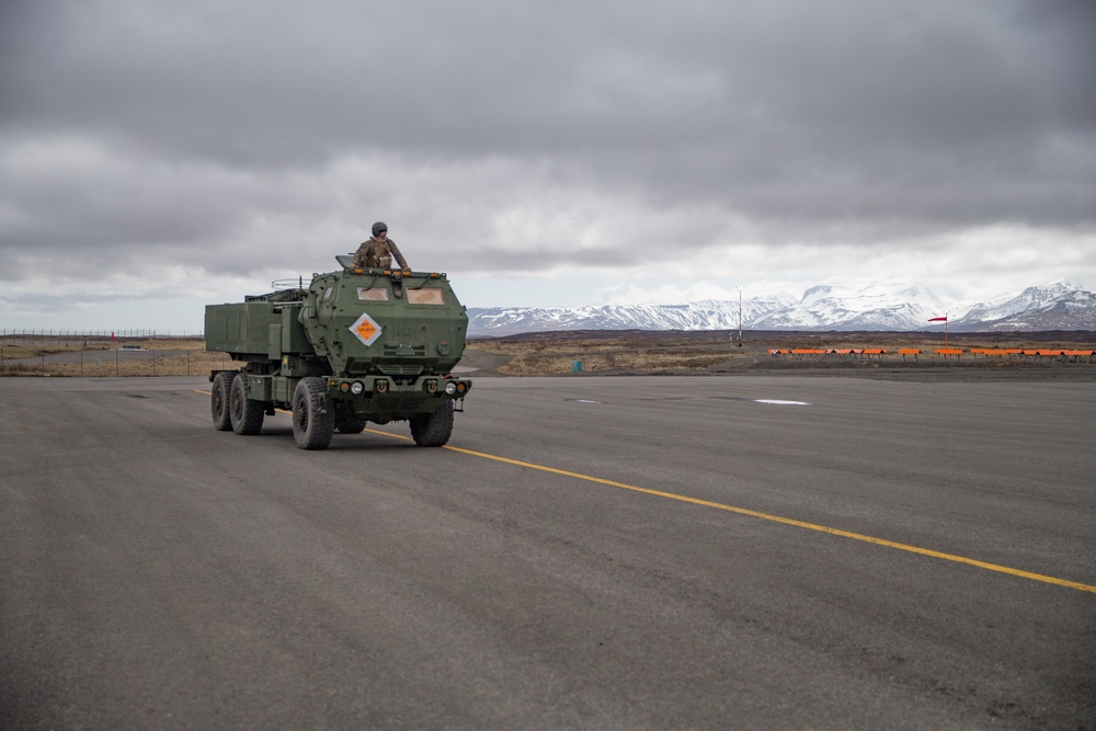 15th MEU HIMARS load KC-130J at Cold Bay, Alaska during Northern Edge 2021