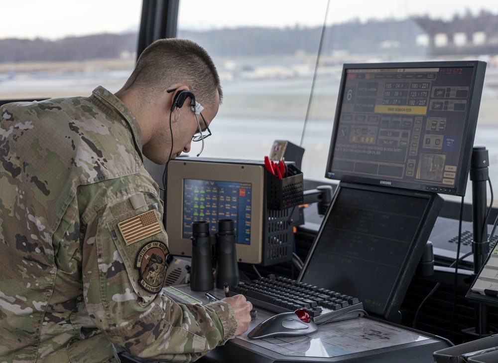 Air Traffic Controllers direct traffic during NE21