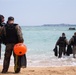 Marines with MRF carry out dive operations