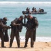 Marines with MRF carry out dive operations