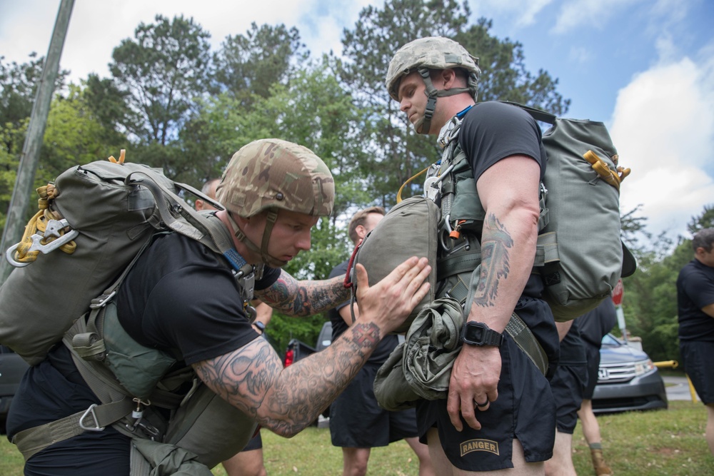 5TH RANGER TRAINING BATTALION WATER JUMP