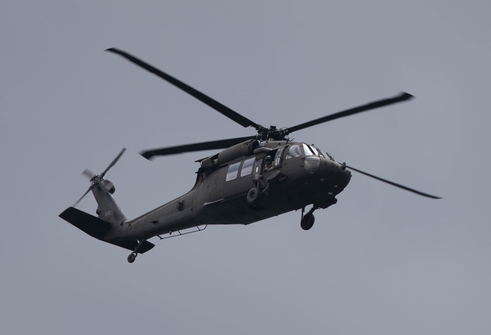 5TH RANGER TRAINING BATTALION WATER JUMP