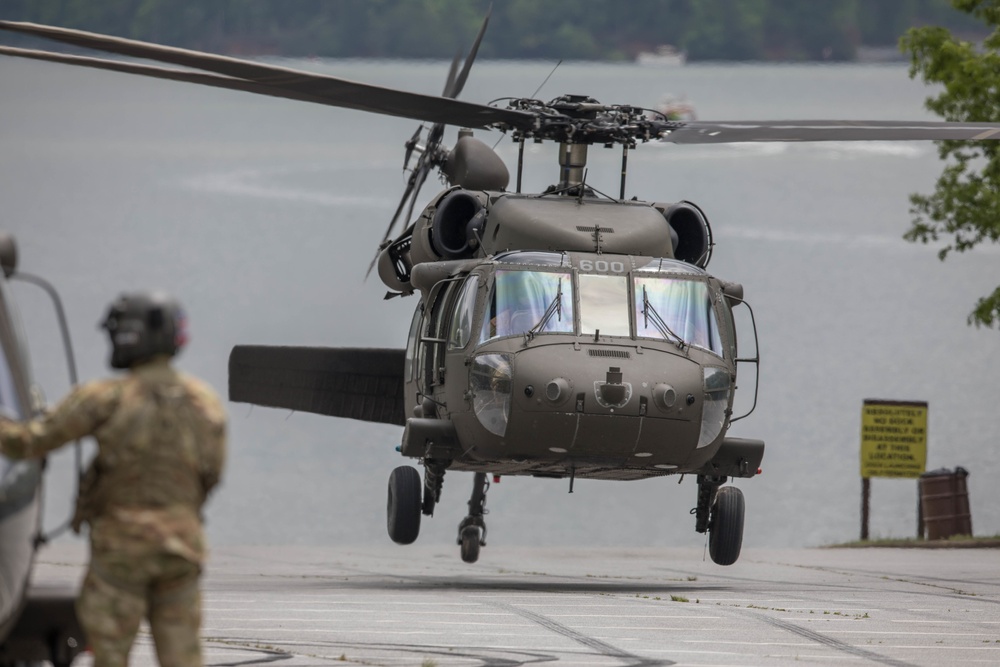 5TH RANGER TRAINING BATTALION WATER JUMP