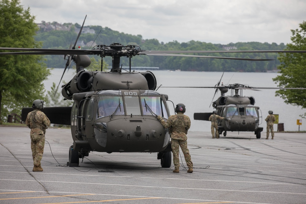 5TH RANGER TRAINING BATTALION WATER JUMP