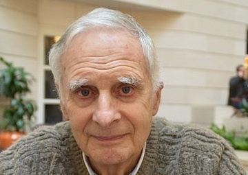 Holocaust survivor speaks for the voiceless
